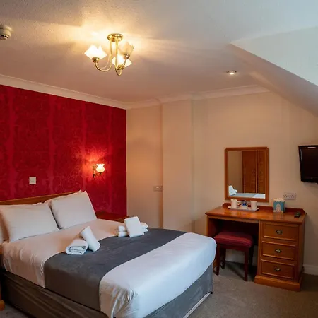 East Ayton Hotel, 3*