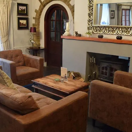 East Ayton Hotel, Ξενοδοχείο 3*