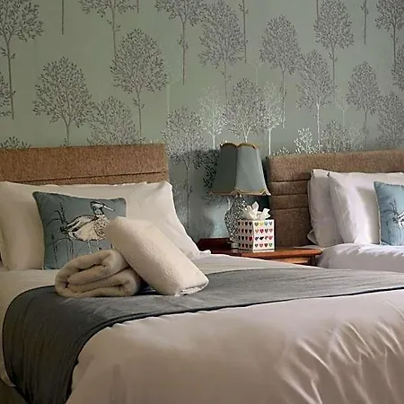 East Ayton Hotel, Scarborough