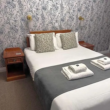 East Ayton Hotel, Hotel Scarborough