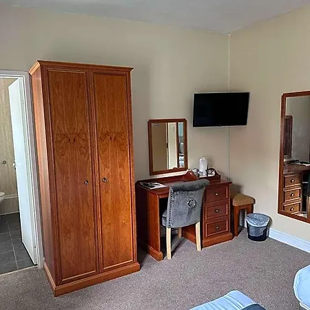 East Ayton Hotel, 3* Scarborough