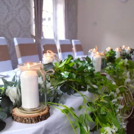 East Ayton Hotel,