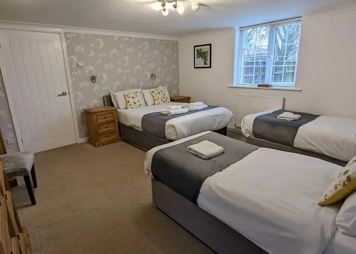 East Ayton Hotel, Scarborough