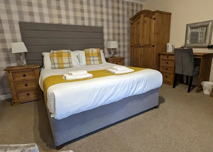 East Ayton Hotel, 3*