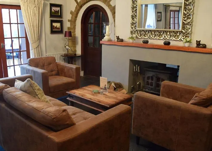 East Ayton Hotel, Hotel 3*