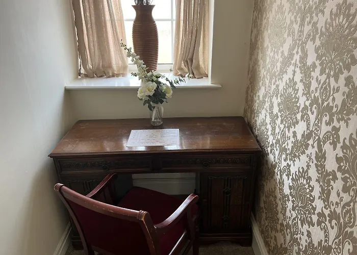 East Ayton Hotel, Hotel Scarborough