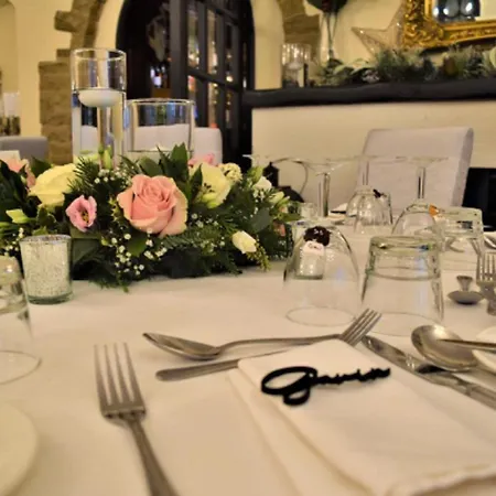 East Ayton Hotel,